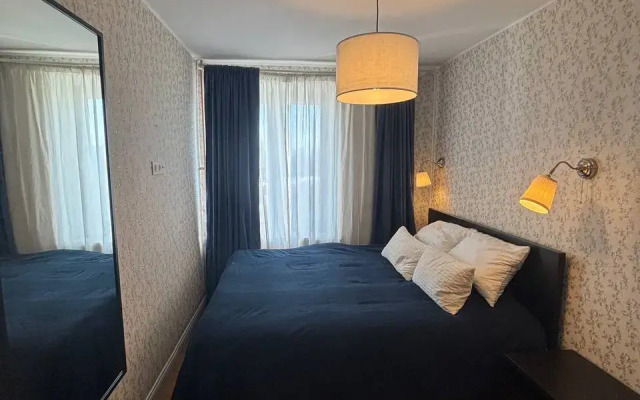 Квартира С видом на гостиницу Космос