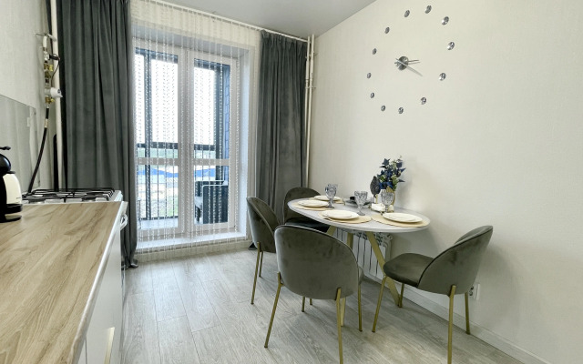 Flat Otlichnaya Kvartira Na 6 Chelovek
