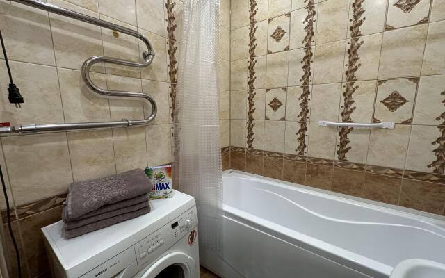 Trekhkomnatnya Kvartira ZhK Zeleny Bereg Apartments
