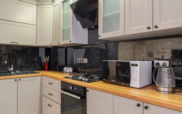 Lyuks Premium Flat