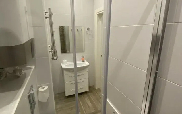 Na Chernomorskoy 6 Apartments