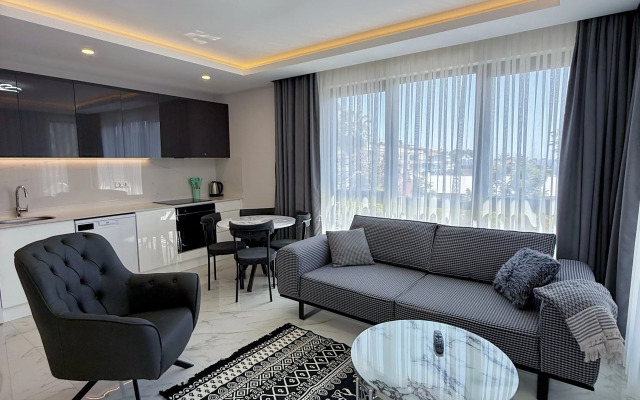 V 100 Metrakh ot Plyazha Cleopatra Apartments