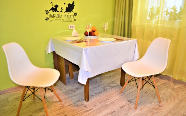 Podmoskovny krov na Struve 9 Apartments