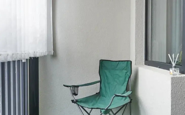 Vau Na Beregu Nevy Vasilyevskiy Ostrov Flat