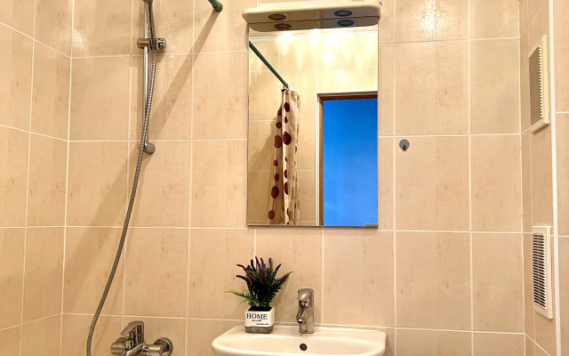 Posutochno Mendeleeva 108 Flat