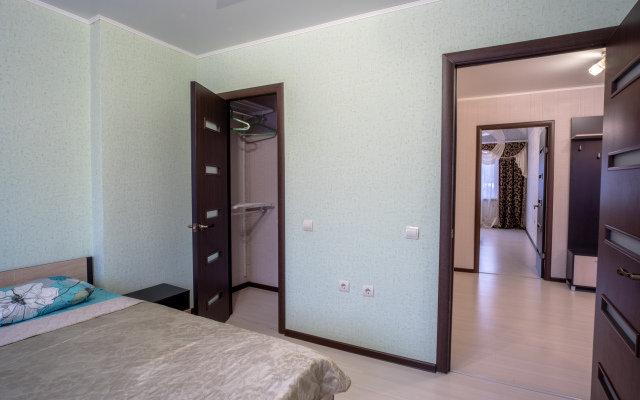 Bolshie Trehkomnatnye Na Glavnom Prospekte Tuly Apartments