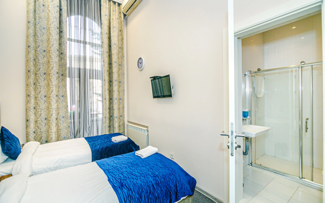 Bristol Hotel