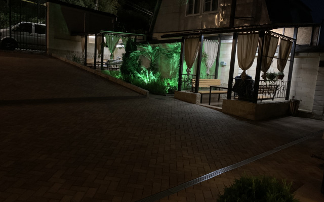 Parus Guest House