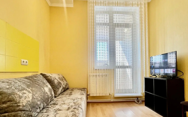 Po Tipu Yevro 2 S Konditsionerom I Detskoy Krovatkoy U Aeroporta Flat - Apartment in Perm - Photo 2