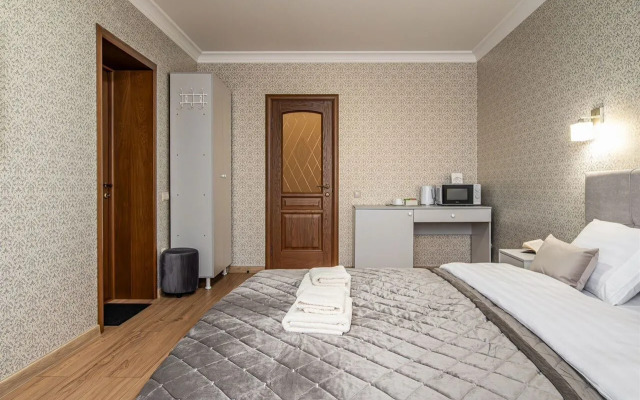 Posutochno S Remontom Flat