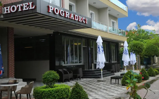 Pogradeci Hotel