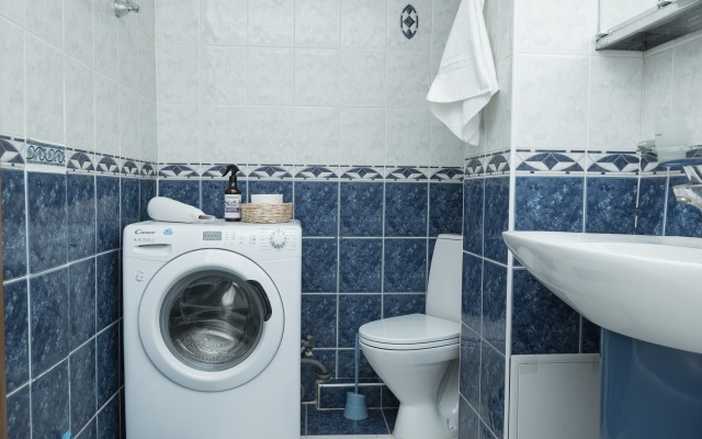 Sladkiy Sonn na Rodionova Flat