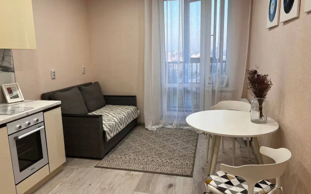 Uyutnaya na Monastyrskoy 60 Flat