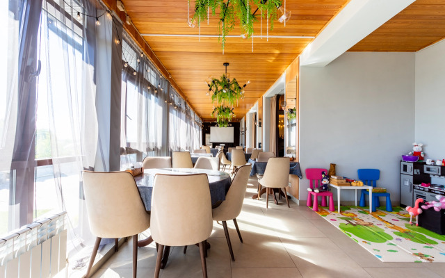 Vvedenskaya Usadba Guest House