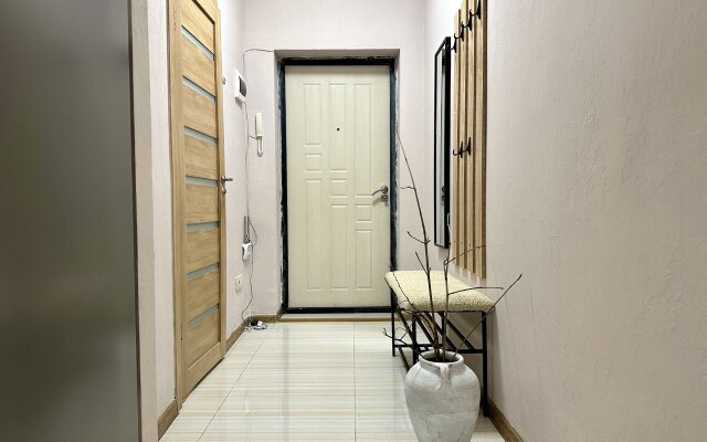 Studiya Merenga V Tsentre Goroda Flat