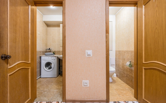 Апартаменты Домотелли 4 на Коломяжском