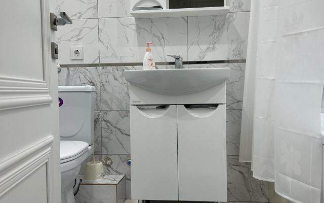 Квартира Уютная новая на Карла Маркса 98/1