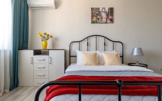 Апартаменты на улице Коммунаров 270