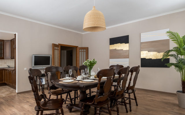 Kottedzh V Lesu Guest House