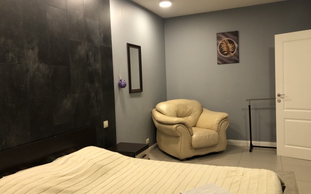 Квартира Варшавская 80 м