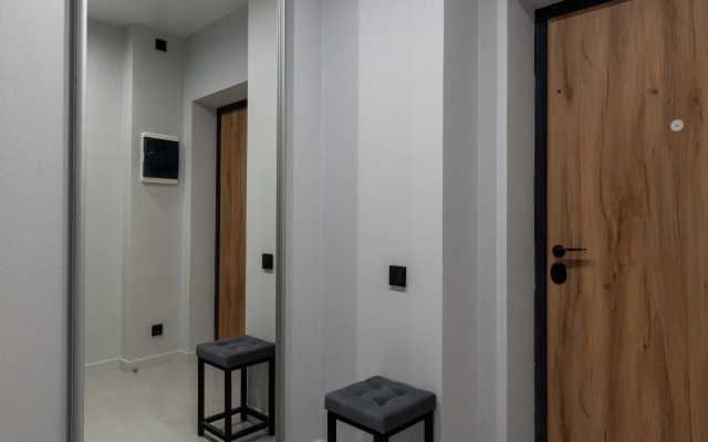 Апартаменты с креслом-коконом на балконе Stepanenkov на Свердлова 32б