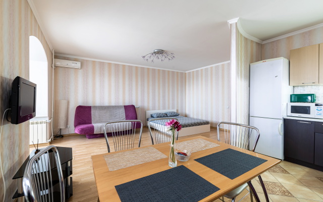 Na Zaslonova 17 Flat