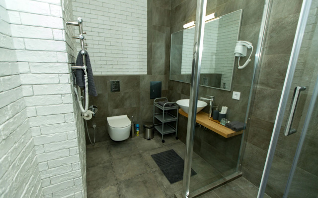 Апартаменты Central Place Vladivostok с видом на Мосты и Залив (5)