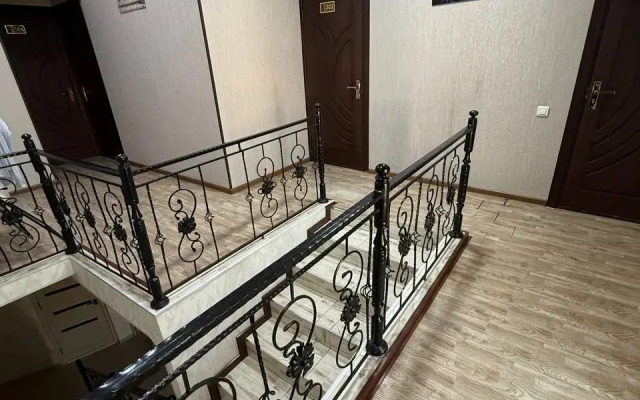 Sapphire Hotel