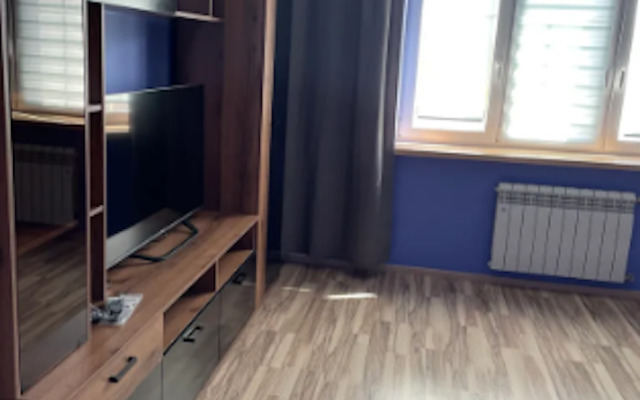 2-k V 2 Minutah Ot Morya Apartments