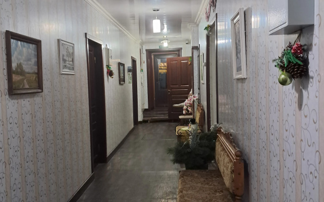 Na Naberezhnoj Apartments