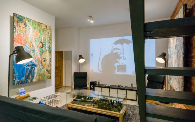 Мама Ро Студия №7 Стрит Арт