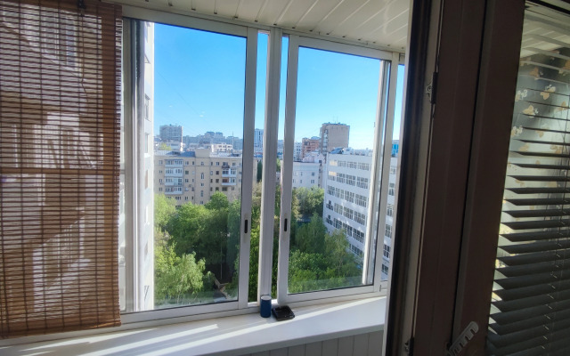2-kh Komnatnaya Kvartira U Metro Polyanka Flat