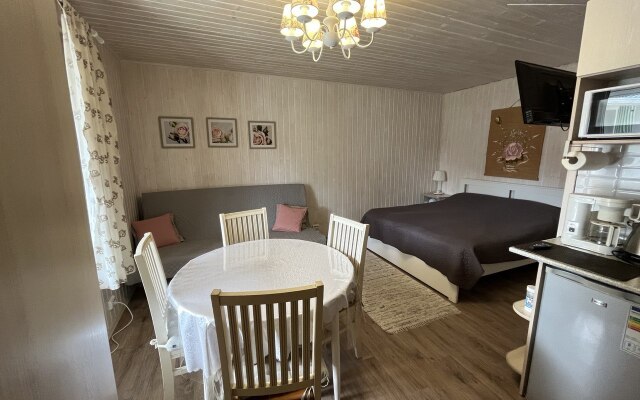 Family Kodikas Guest House