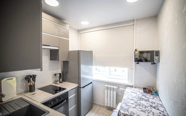Trehkomnatnaya V Tsentre Yuzhno-Sakhalinska Flat