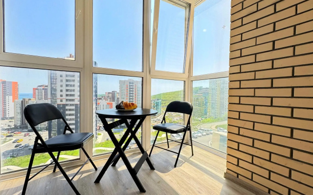 Kvartira 2-h komnatnaa Kvartira v Stile LOFT s panoramnoj lodziej