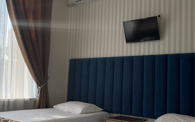 Petrov dvor Hotel