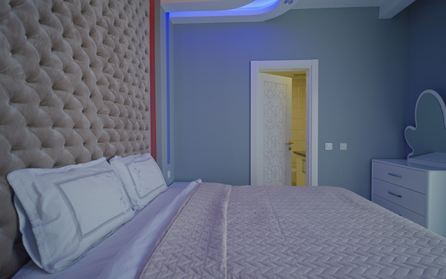 Na Pervoy Linii Morya Yekta Queen Apartments