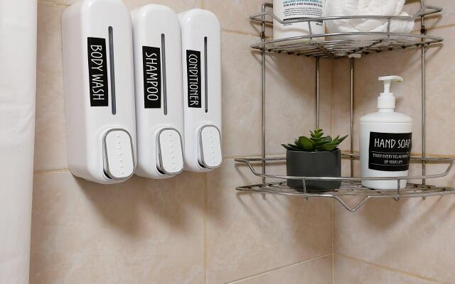 Студия вблизи соснового бора