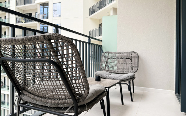 Lakeview Haven Zada Tower by Keyrock Living Apartments
