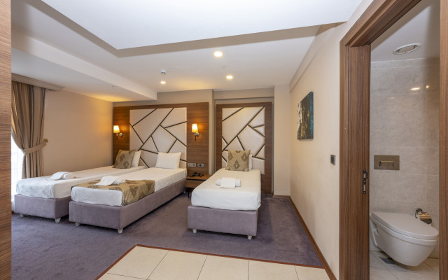 Litros Hotel & Spa