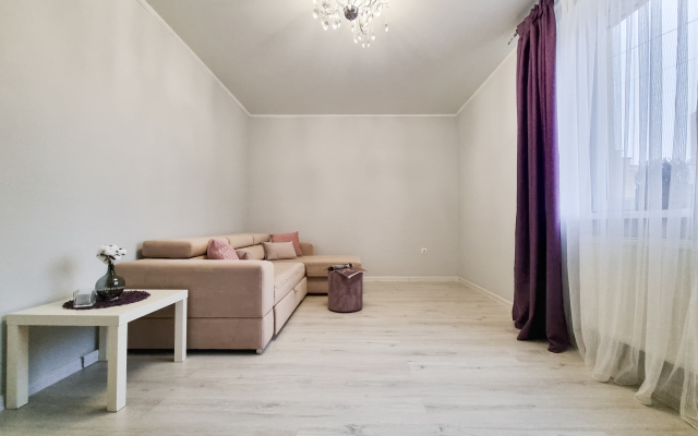 Lovelyhome39 komfortny ugolok u okruzhnoy Apartments