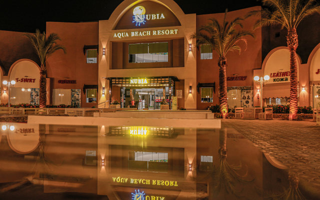 El Karma Aqua Beach Resort Hotel