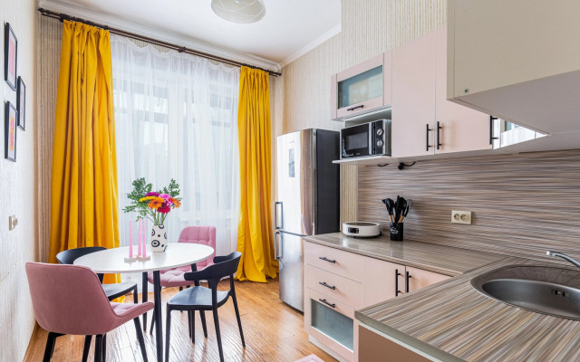 Апартаменты SleepNsk Стильная квартира в Центре города