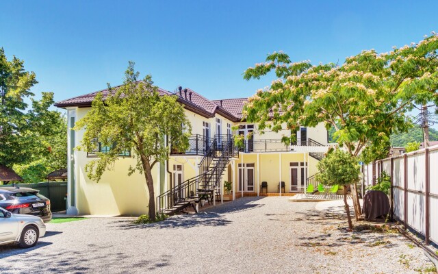 Villa Venetsiya 1 Morskaya Liniya Guest House