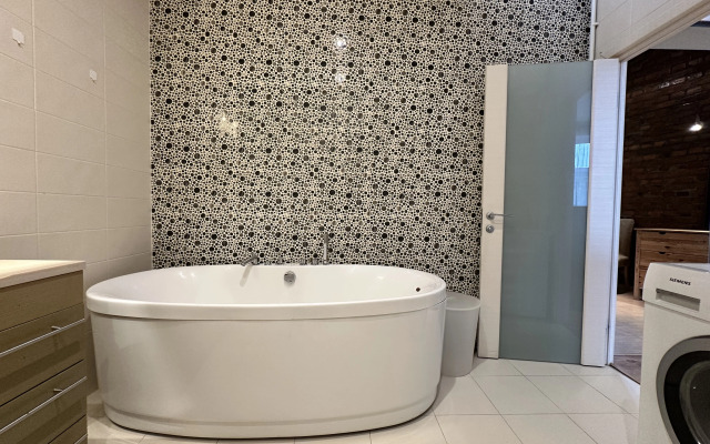 Квартира Шикарная трешка в центре города