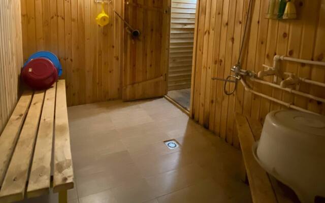 Chaika Guest House