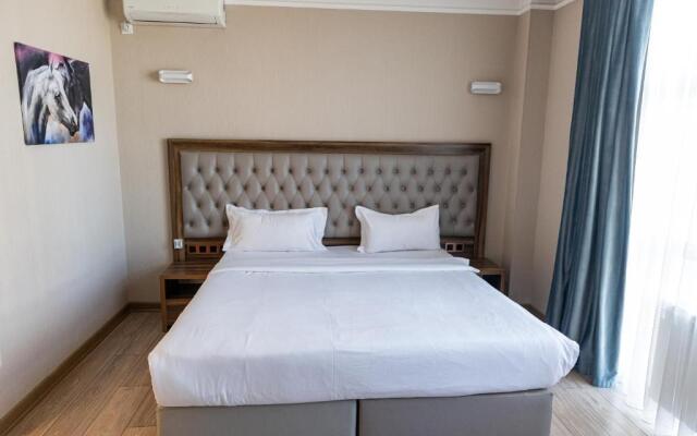 Resident Hotel