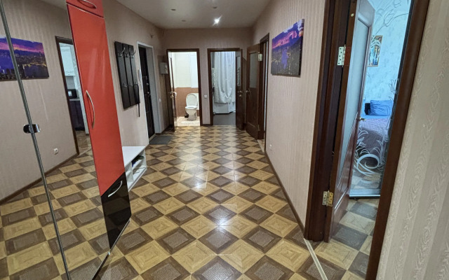 Апартаменты Уютные двухкомнатные в центре города