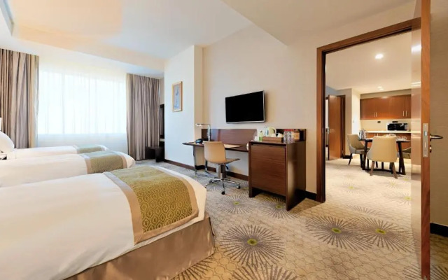 Отель Makkah Al Aziziah Suites