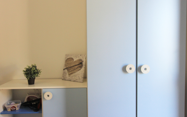 Sunny Three Bedroom Flat